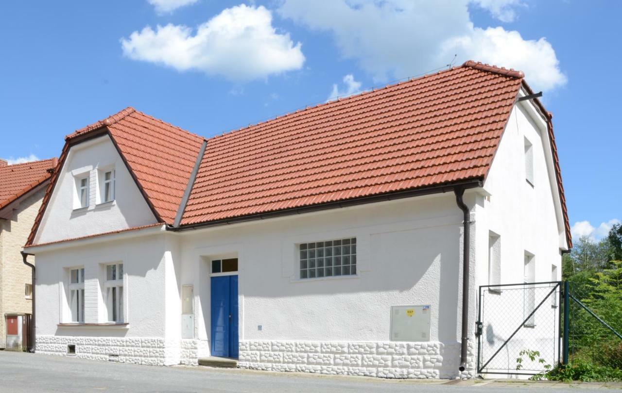 Station House Loft Apartment Obratan Exterior foto